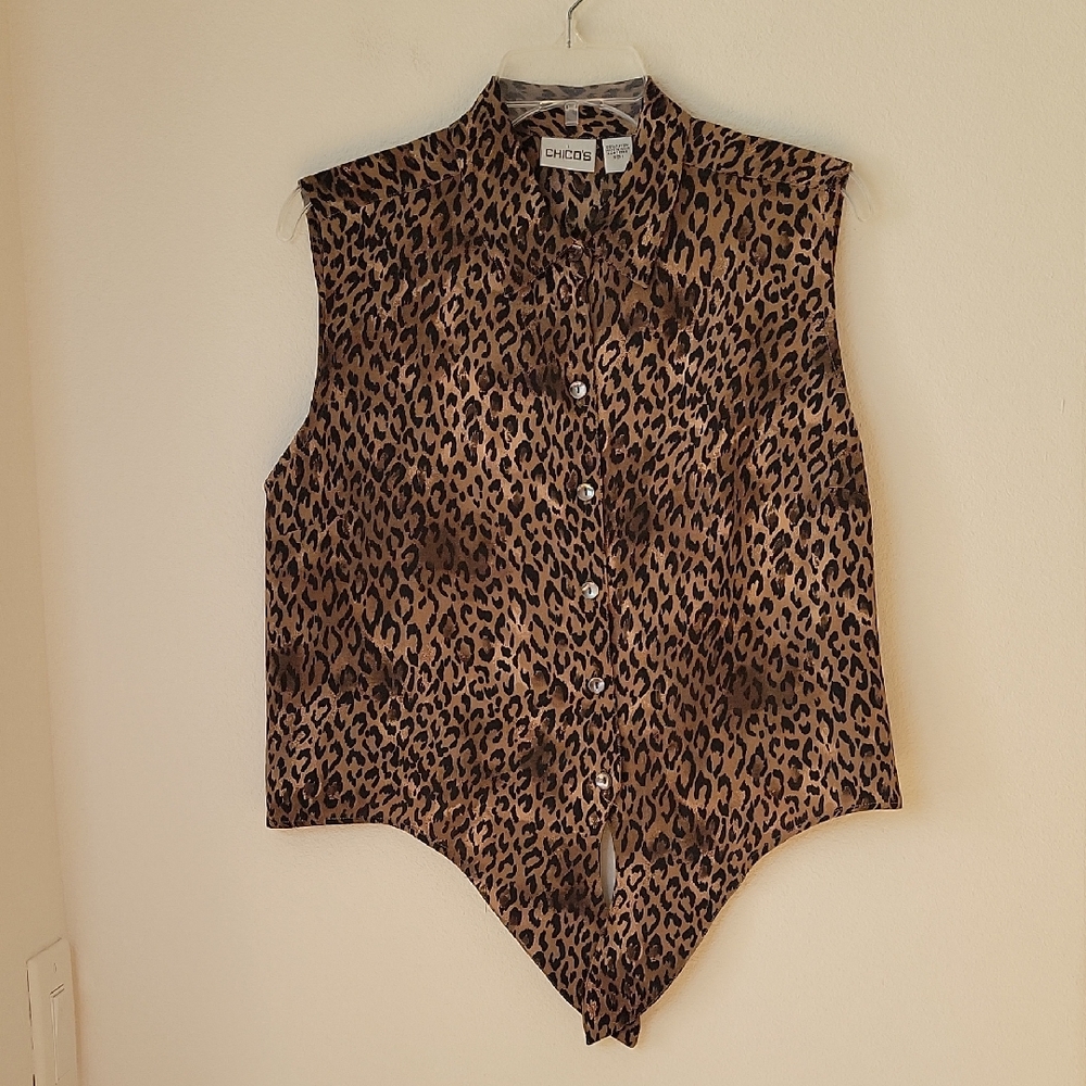 Chico's Animal Print Sleeveless Button Up Tie-front Shirt/Top/ Blouse, 1/M, EUC